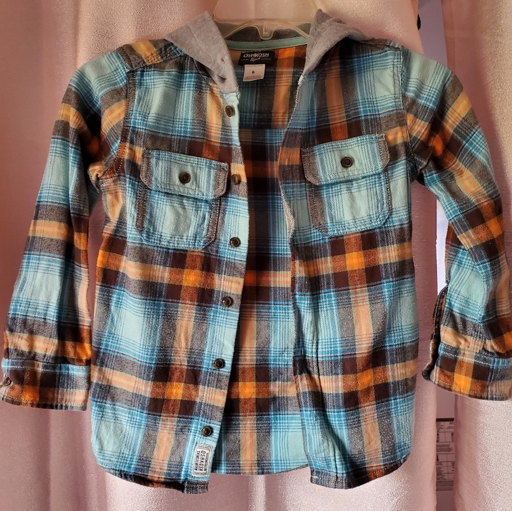 Boys Hooded Flannel Shirt.